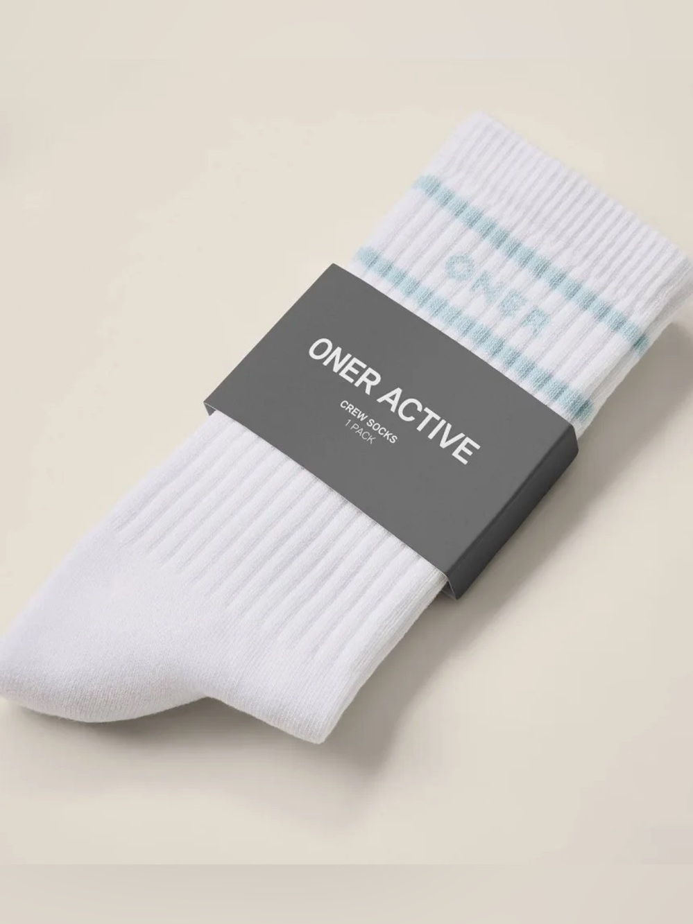 NWT Oner Active White Crew Socks with Mint Accent